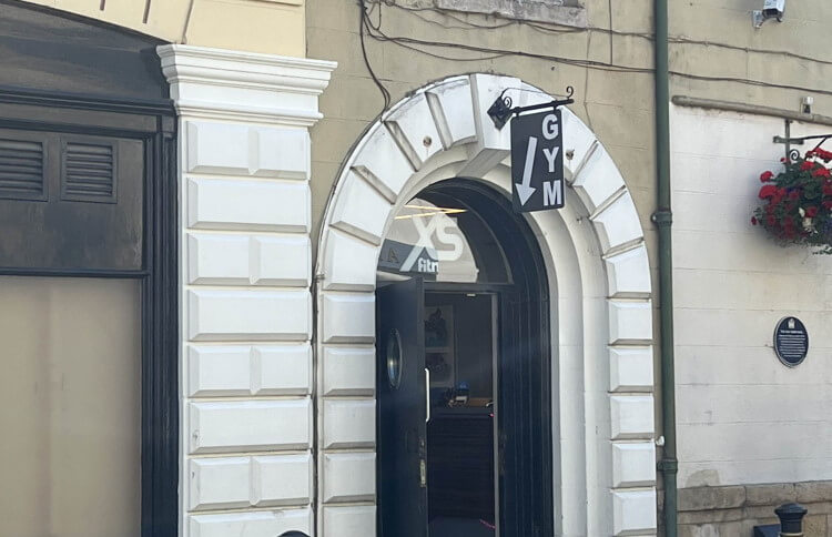 Sell retail property