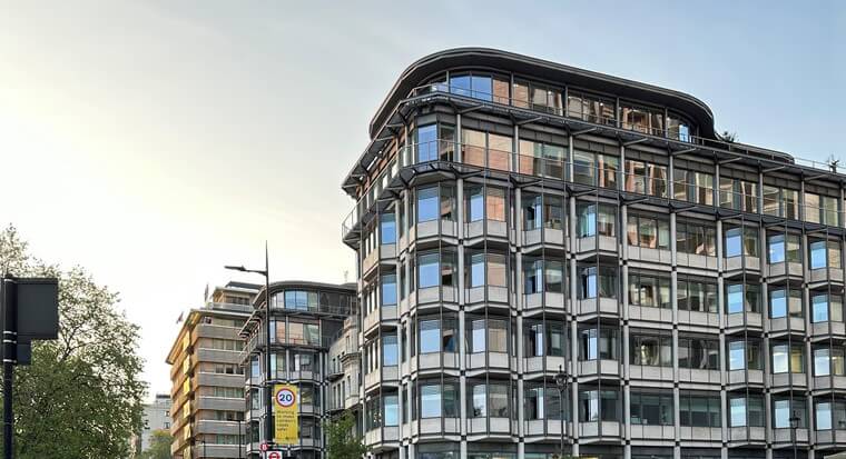Flat with short leases