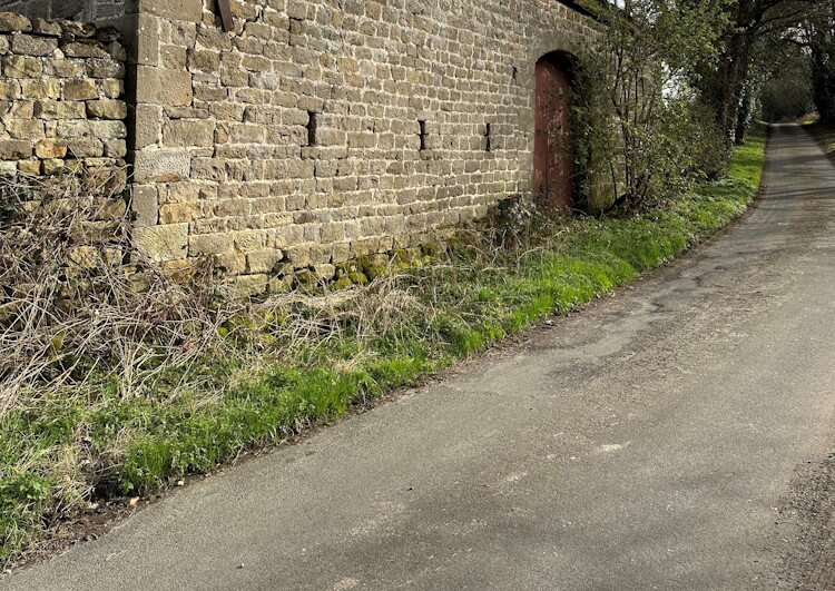 Sell property on private road