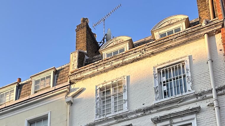 Unmodernised flat