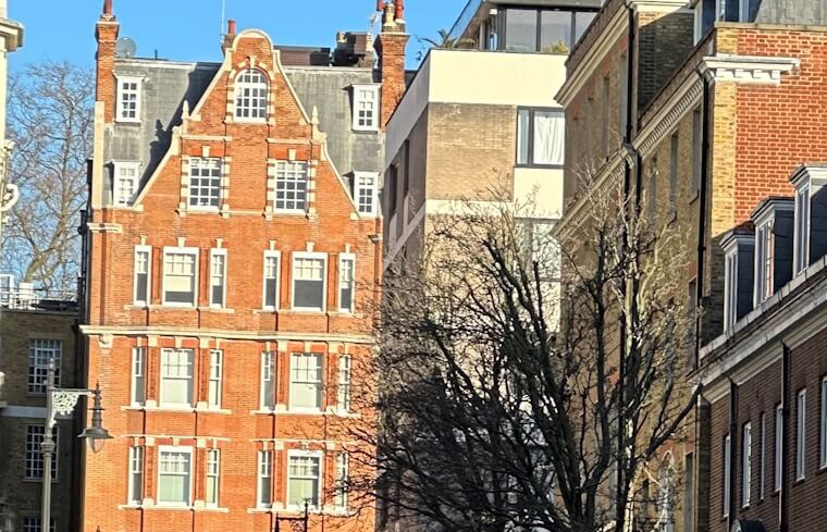 Sell flat with a share of freehold