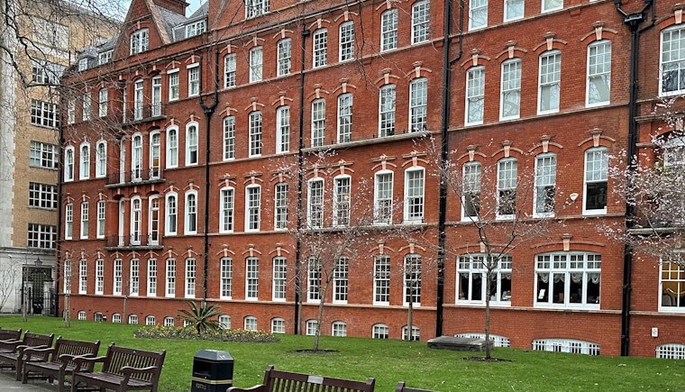 Sell a leasehold flat