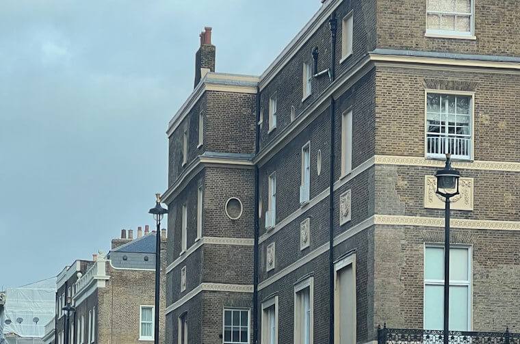 Selling a flat without a landlords certificate