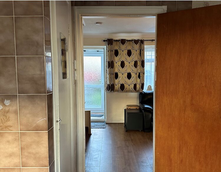 Selling a derelict house